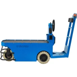 Global Industrial™ Stock Chaser with 4-Step Ladder, 24V - Image 4